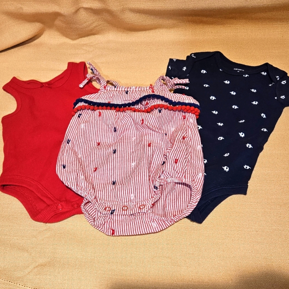 Baby 0-3 Month Patriotic USA America Onesie Bundle
